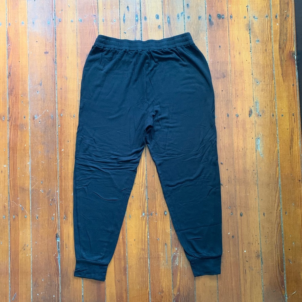 Splendid Jogger Pants in Black - Picture 3 of 8